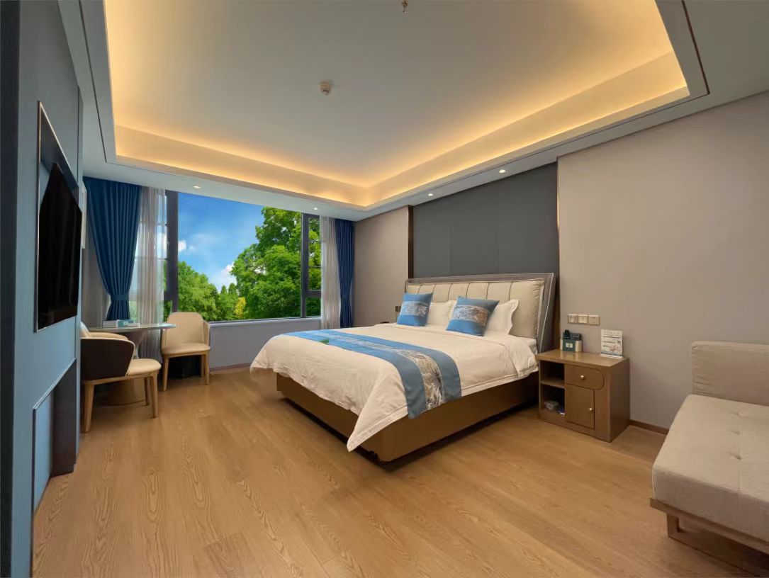 绿林好汉大酒店｜四星为底 山水为幕(图3)